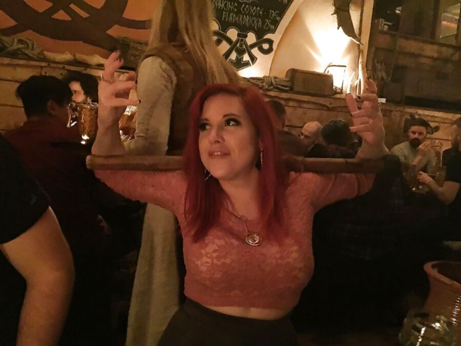 Free porn pics of Lolrenaynay Twitch whore 5 of 11 pics