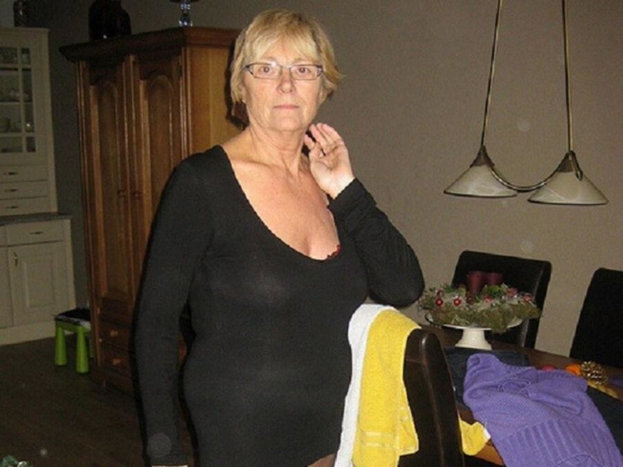Free porn pics of Mature Minx With A Fine Pair Of Firm Bosoms 2 of 34 pics