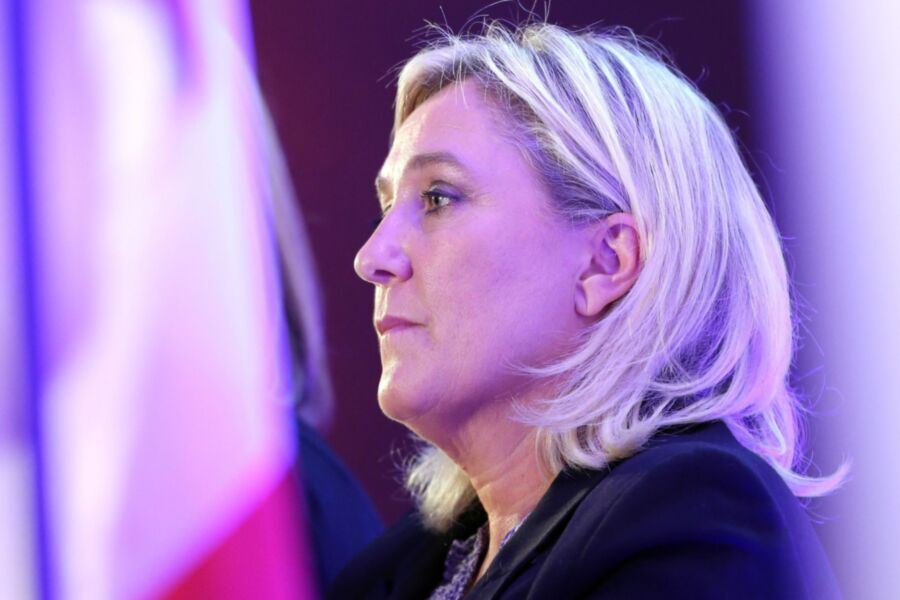 Free porn pics of This is why I adore conservative Marine Le pen 14 of 50 pics