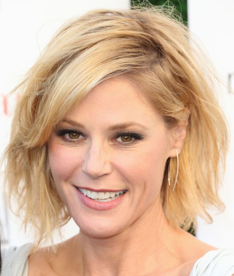 Free porn pics of Arsenist Album - Julie Bowen, Mother from Modern Family 12 of 27 pics