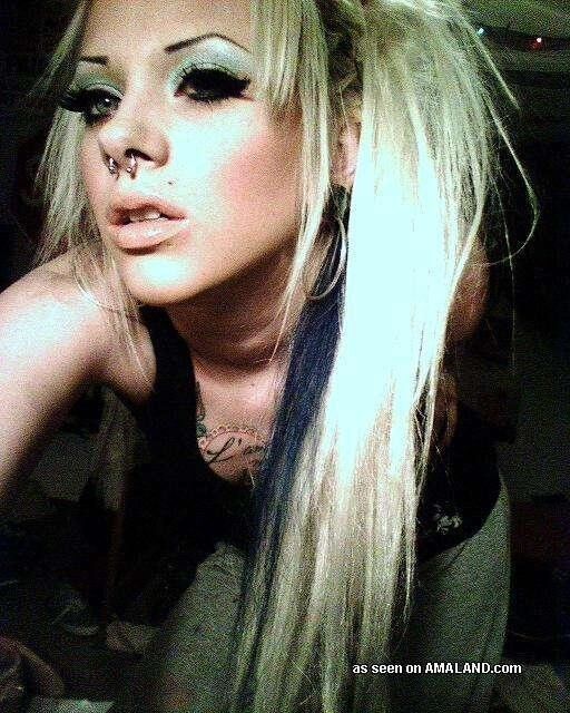 Free porn pics of VERY NICE EMO TEENS  2 of 50 pics