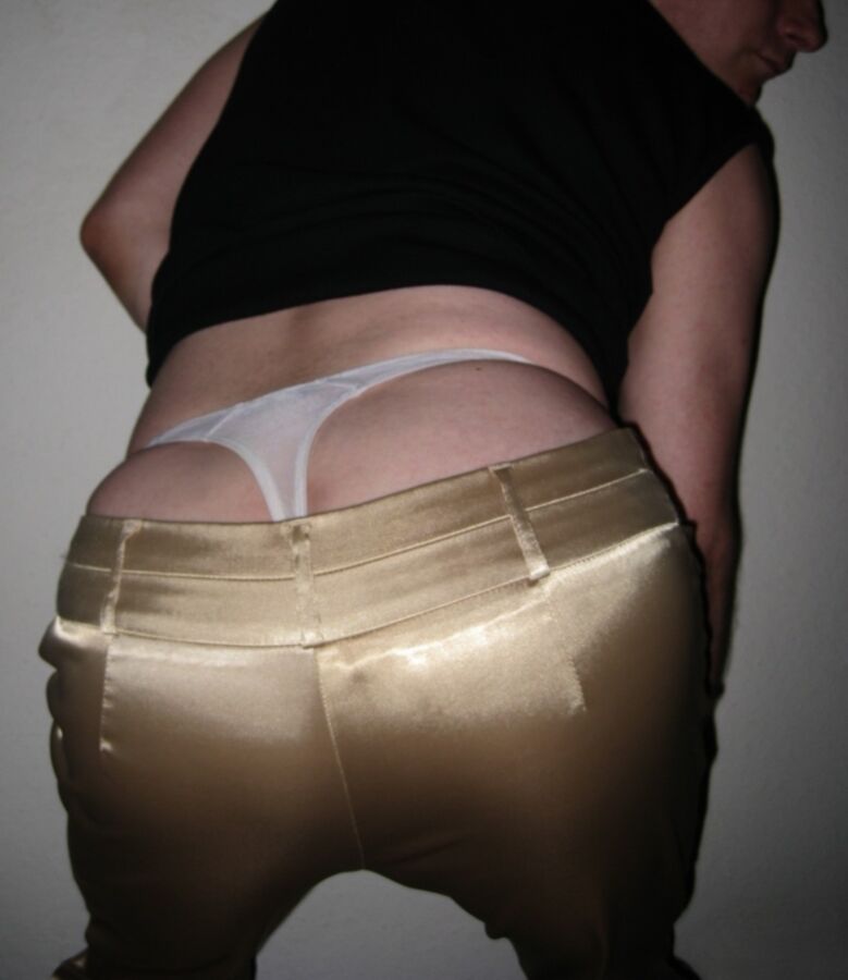 Free porn pics of Amateur Men showing Ass panties Nylons Thongs Briefs 16 of 26 pics