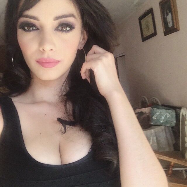 Free porn pics of @katherine_monzon_ Big tits boobs Goddess SELFIE PRINCESS 5 of 104 pics