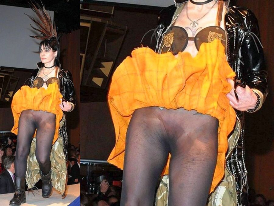 Free porn pics of Joan Jett, singer 1 of 4 pics