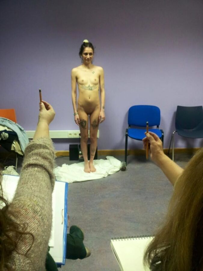 Free porn pics of Taller en Casa da Muller – sesiones de desnudo 9 of 15 pics
