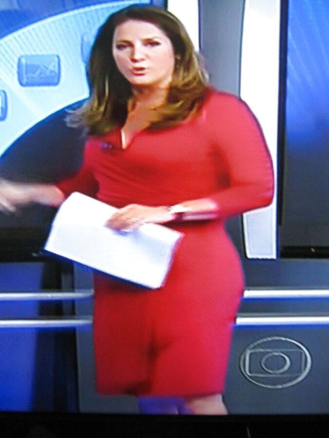 Free porn pics of Brazilian TV presenter 10 of 10 pics