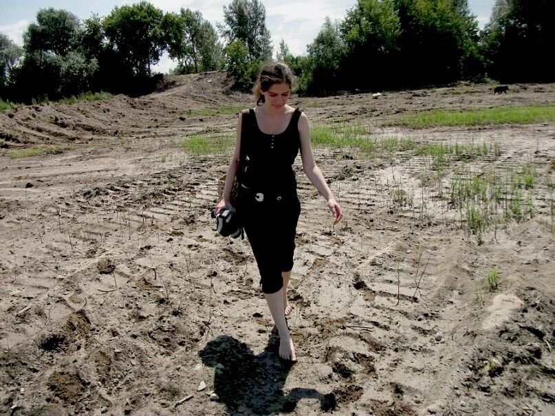 Free porn pics of  Feet and shoes in the mud 4 of 50 pics