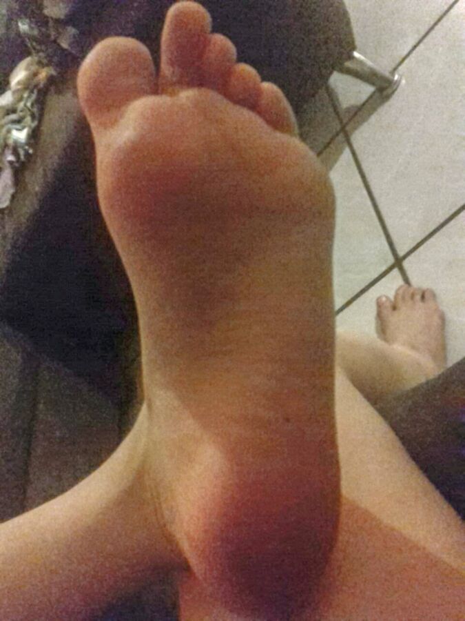 Free porn pics of Mexican feet soles 22 of 30 pics