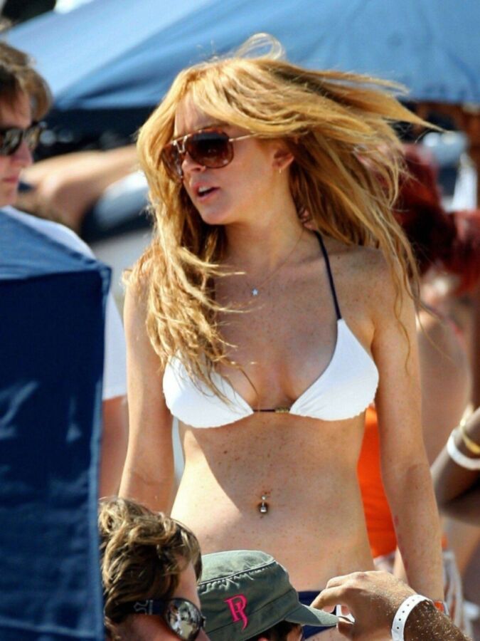 Free porn pics of Lindsay Lohan - Blue White Bikini 9 of 13 pics