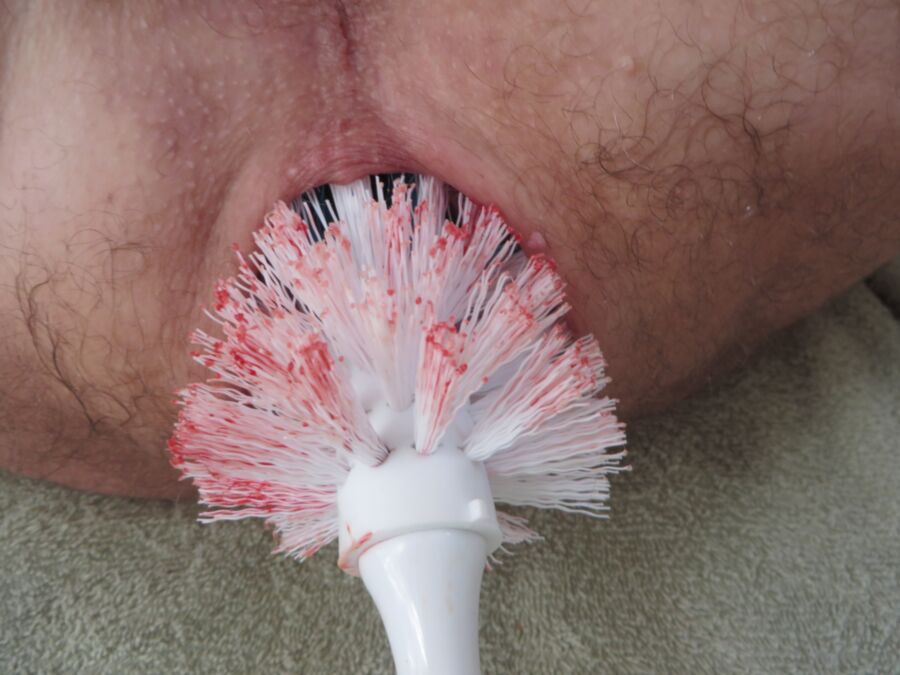Free porn pics of Blue and white toilet brush 11 of 19 pics
