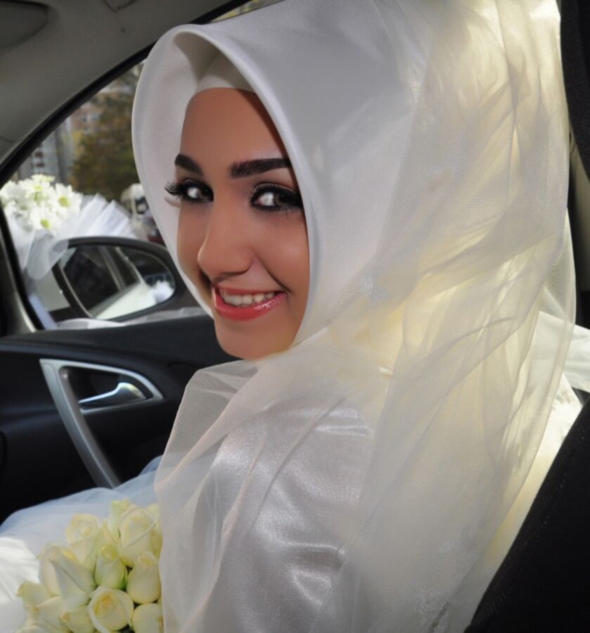 Free porn pics of Hijab Brides 13 of 104 pics