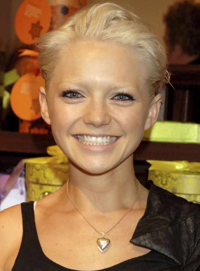 Free porn pics of Hannah Spearritt - English actress and singer 21 of 178 pics