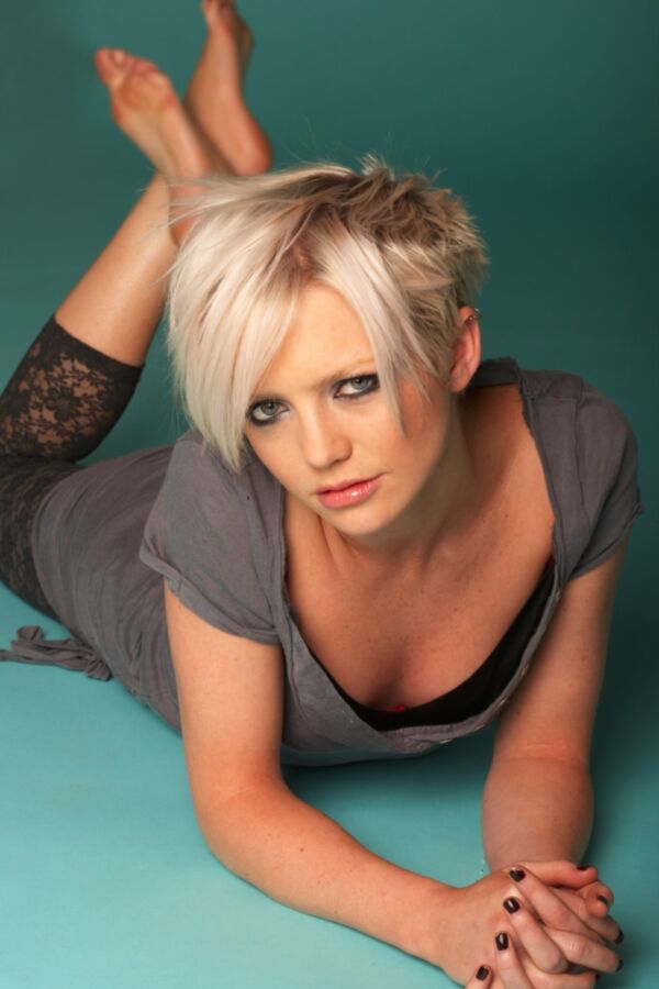 Free porn pics of Hannah Spearritt - English actress and singer 5 of 178 pics
