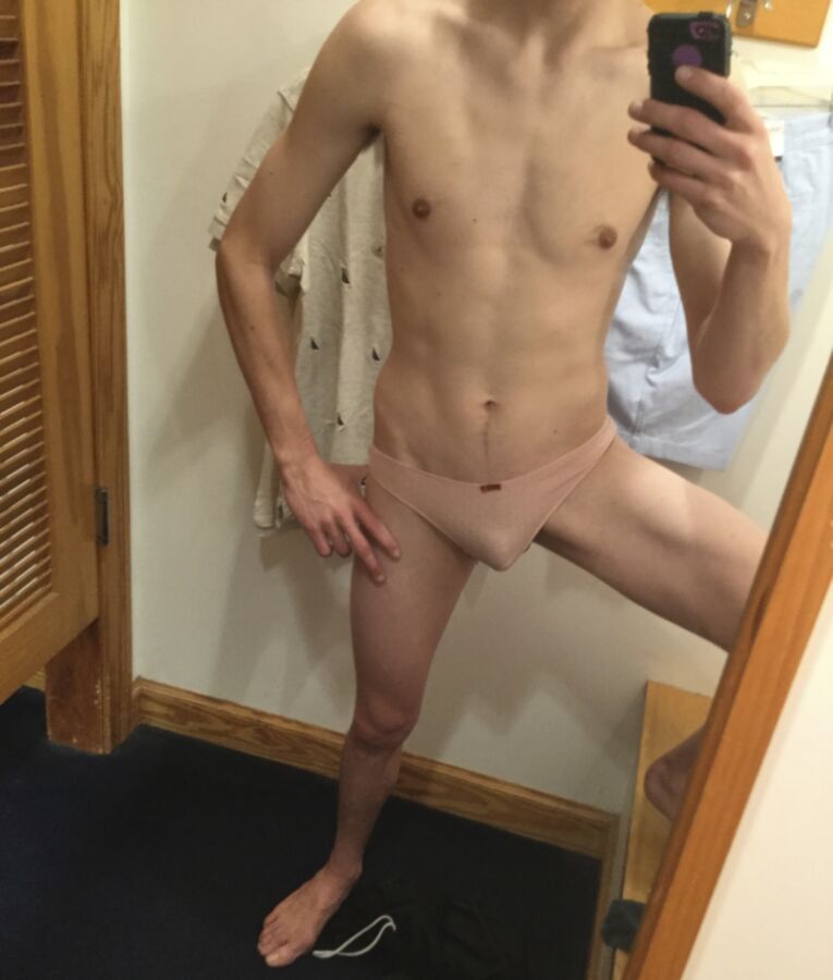 Accept. opinion Art models changing room This Art models changing room apologise, but