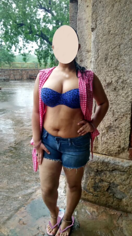 Free porn pics of Indian Hotties - Stuti 15 of 144 pics