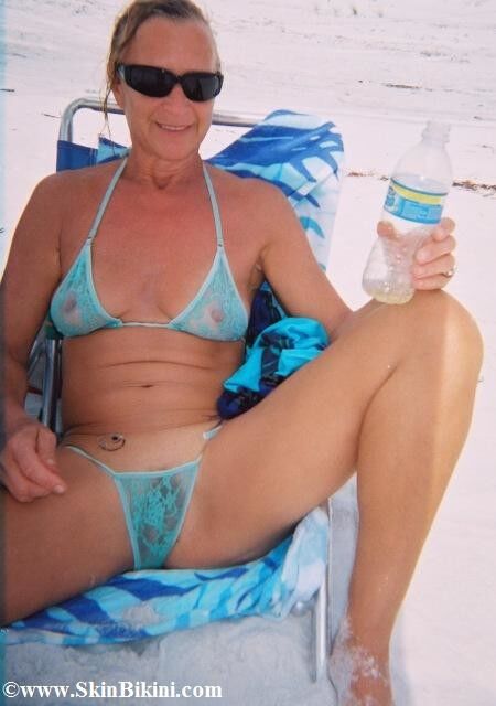 Freundin Granny Bikini Ficken