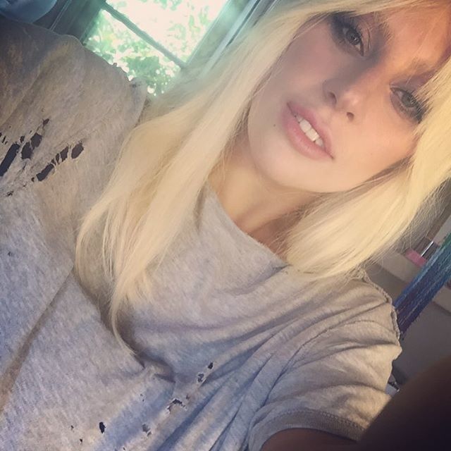 Free porn pics of Lady Gaga pics with / without makeup  24 of 25 pics