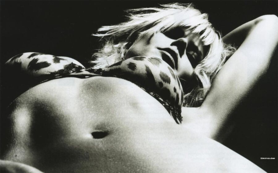 Free porn pics of Heidi Klum Sensual Erotic Pictures 5 of 30 pics