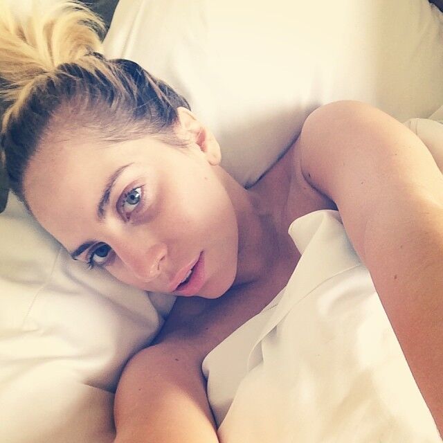 Free porn pics of Lady Gaga pics with / without makeup  16 of 25 pics