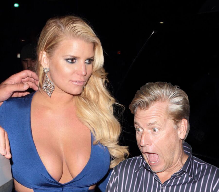 Free porn pics of I BET JESSICA SIMPSONS DAD IS SO PROUD OF HER BIG FAT JUGGS! 3 of 5 pics