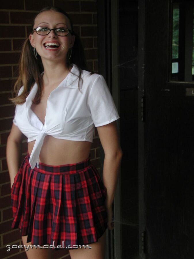 Free porn pics of schoolgirl 1 of 61 pics