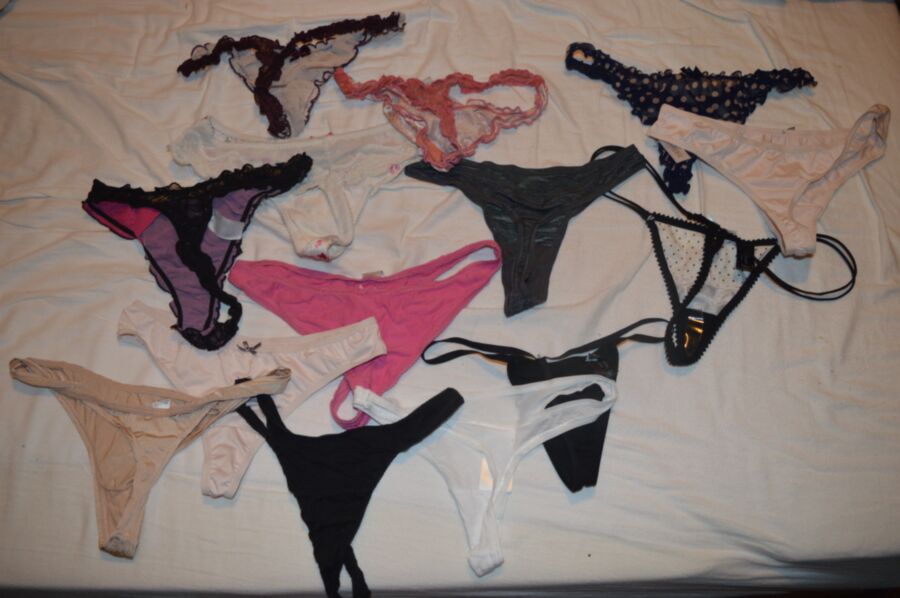 Free porn pics of girlfriends panties, thong collection... Chose one! 2 of 3 pics