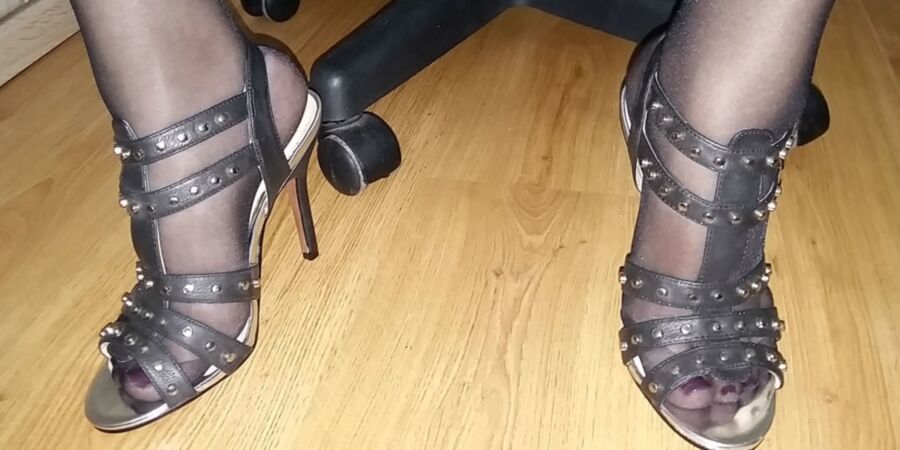 Free porn pics of Nylons and Heels 21 of 34 pics