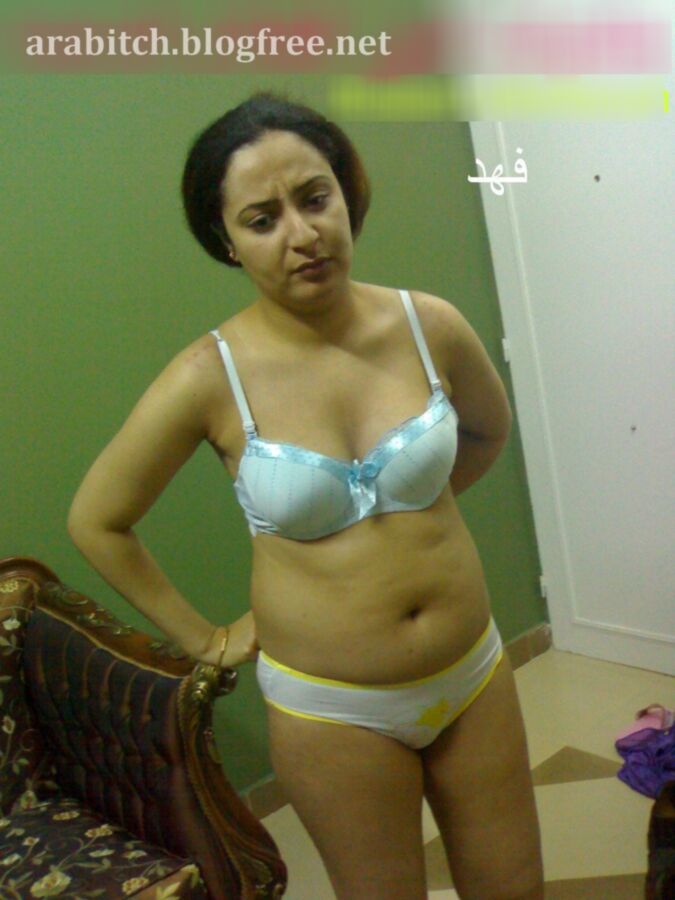 Free porn pics of Hot Egyptian Doctor From Louxor 8 of 24 pics