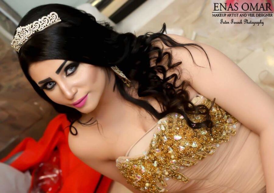 Free porn pics of Arab Brides 4 of 14 pics