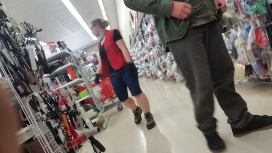 Free porn pics of Creep shots at Value Village 15 of 20 pics