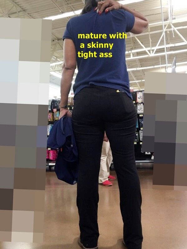 Free porn pics of  Candids of Ebony Black Ladies in tight Jeans and Scrubs 14 of 19 pics