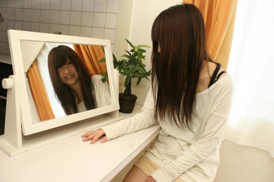 Free porn pics of Japanese teen Maki Hagita hardcore 9 of 661 pics