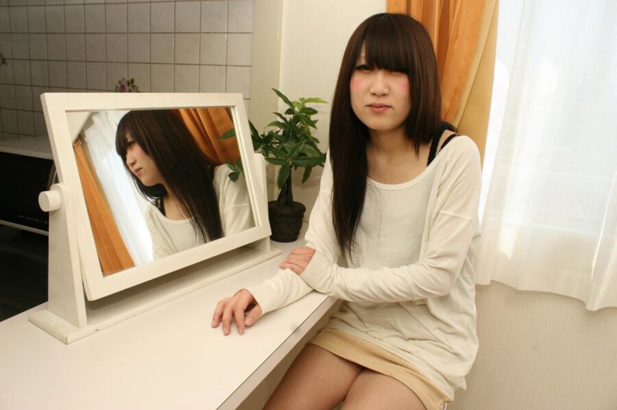 Free porn pics of Japanese teen Maki Hagita hardcore 20 of 661 pics