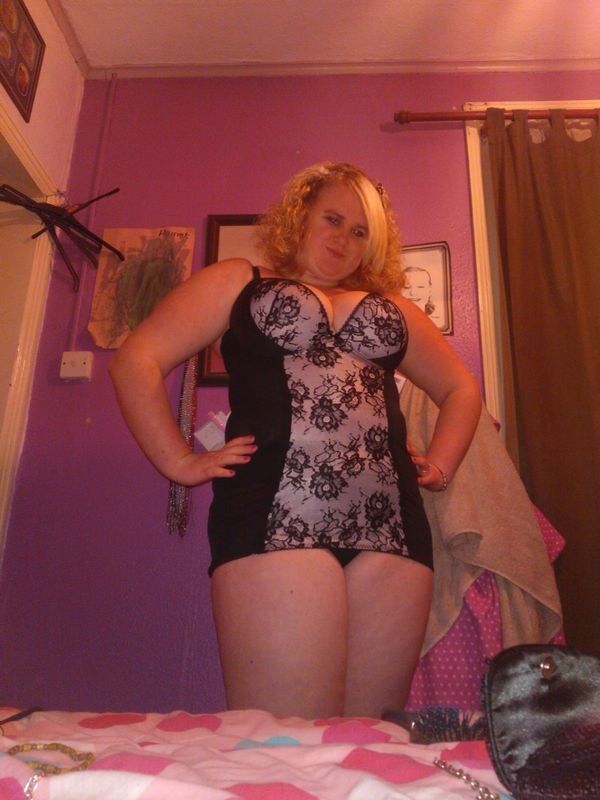Free porn pics of Fat & Ugly Kayleigh from Great Yarmouth 2 of 25 pics