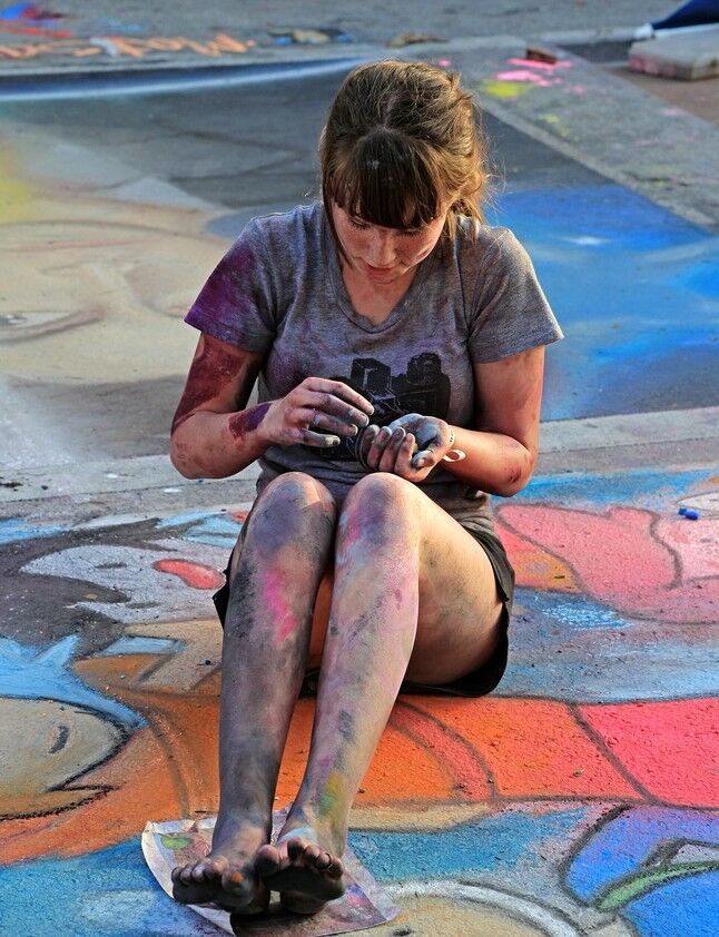 Free porn pics of Contribution - Barefoot Street Chalk Artist 16 of 31 pics