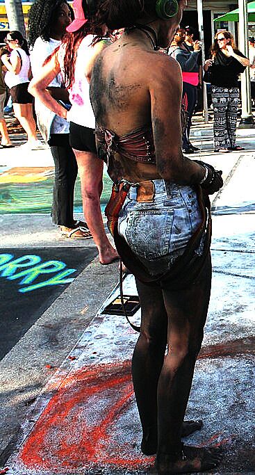 Free porn pics of Contribution - Barefoot Street Chalk Artist 17 of 31 pics