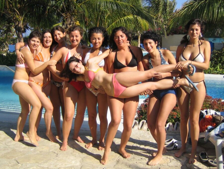 Free porn pics of Paula and friends holidays in Cuba 21 of 26 pics