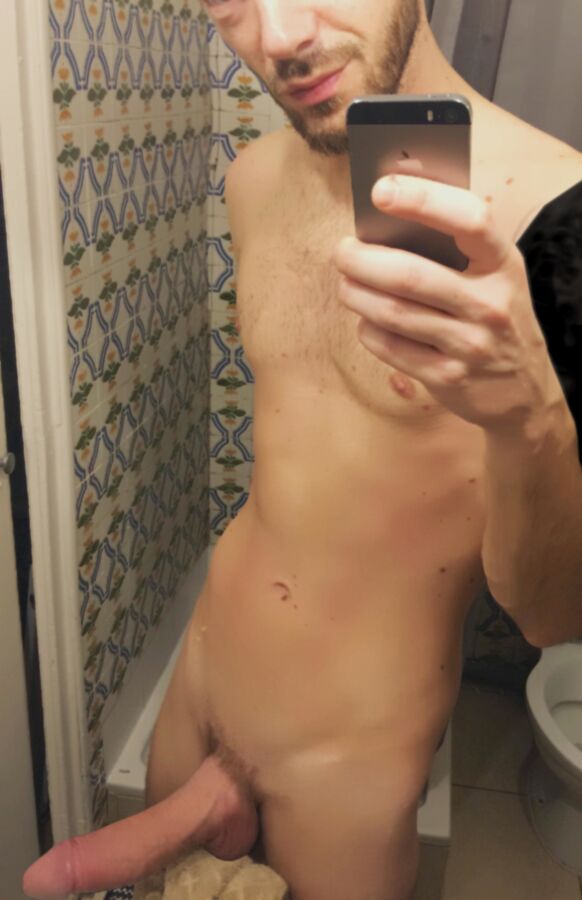 Free porn pics of Selfie! 1 of 15 pics