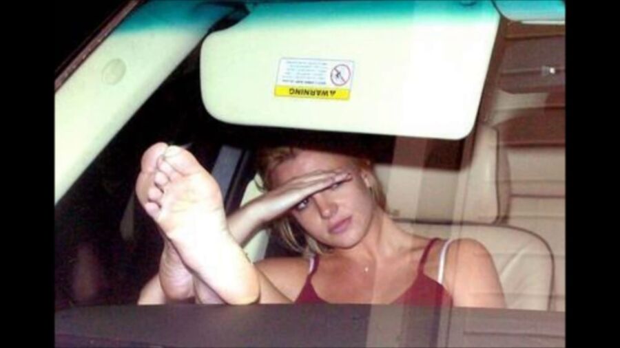 Free porn pics of britney spears car feet! 12 of 35 pics