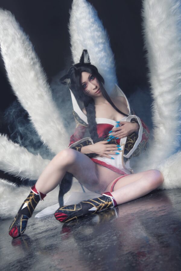 Free porn pics of [Vandych] Ahri erocosplay for vipergirls.to 21 of 70 pics