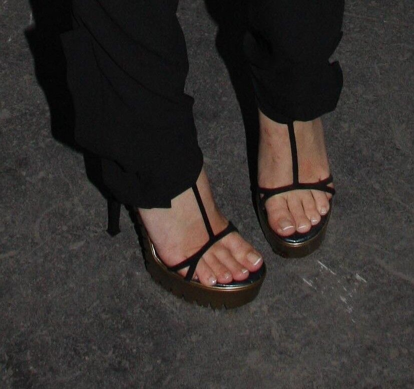 Free porn pics of Emma Watson Feet 24 of 37 pics