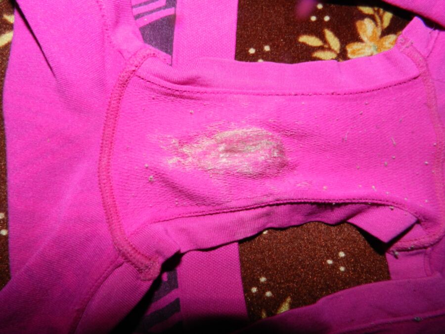 Free porn pics of DIRTY PINK PANTY 20 of 36 pics