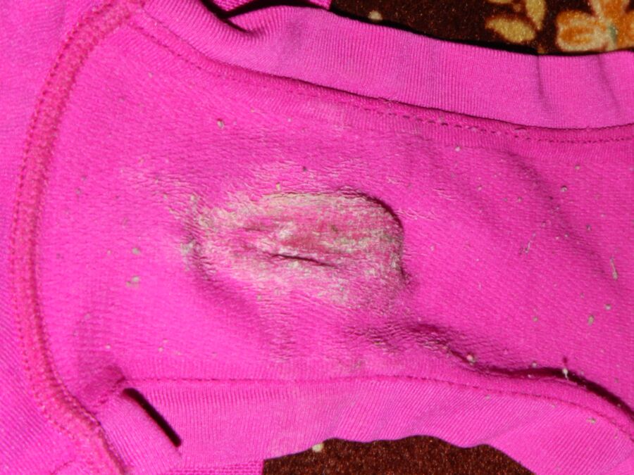 Free porn pics of DIRTY PINK PANTY 17 of 36 pics