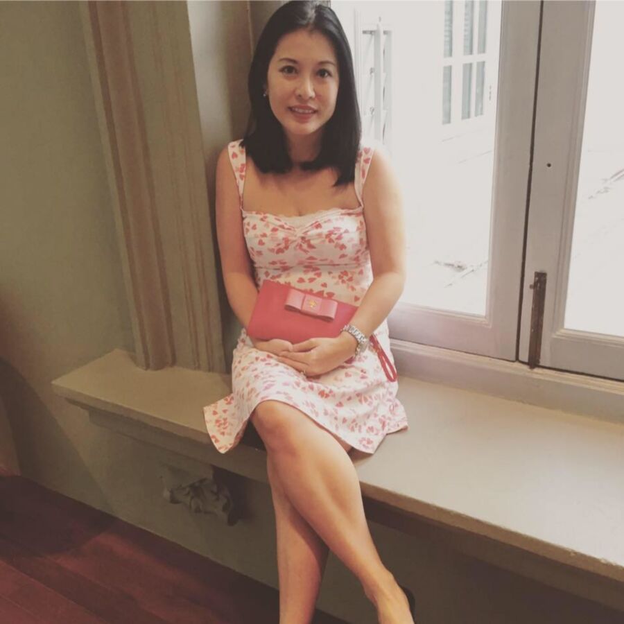 Singapore milf