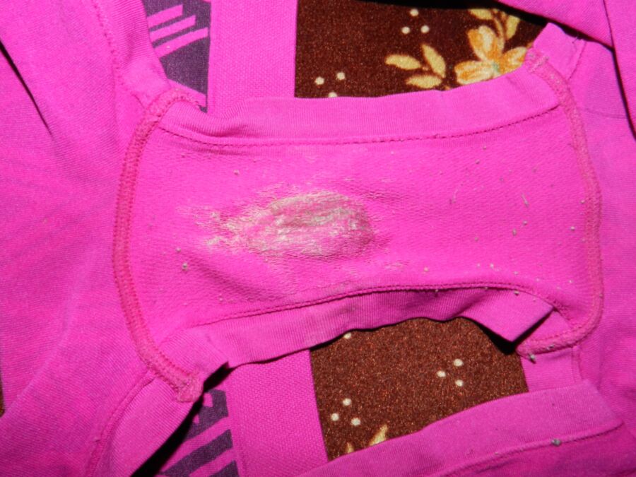 Free porn pics of DIRTY PINK PANTY 8 of 36 pics