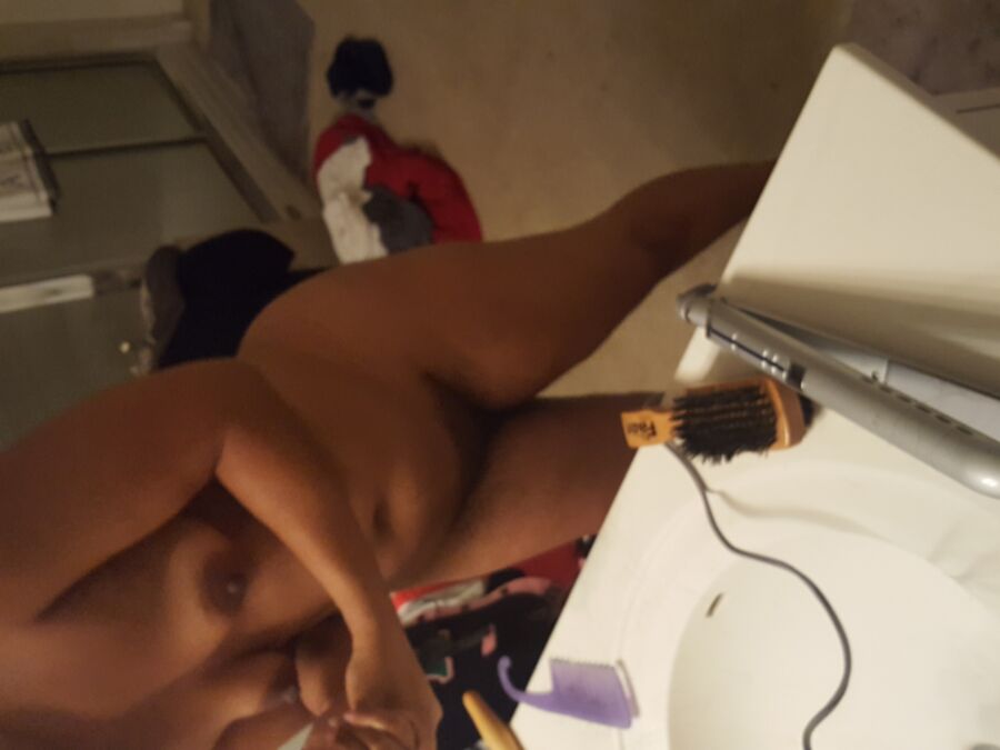 Free porn pics of Mature Ebony Wife 6 of 17 pics