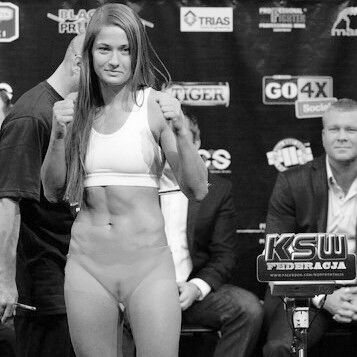 Free porn pics of fake Karolina Kowalkiewicz ufc polish figters 1 of 1 pics