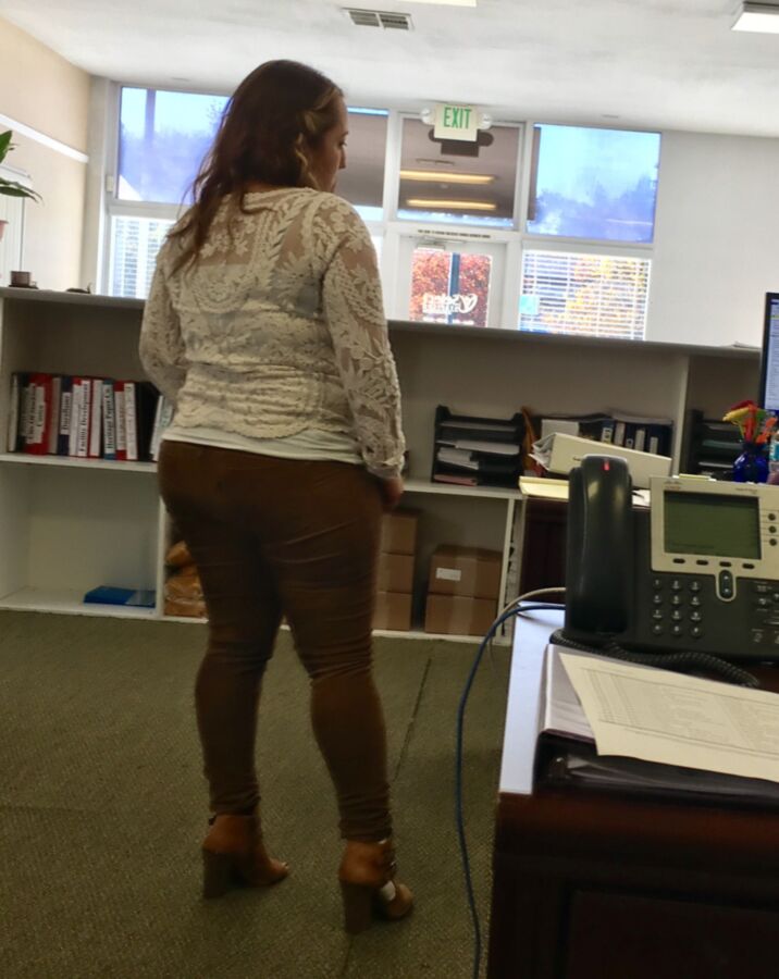 Free porn pics of Thick ass Mexican booty 5 of 11 pics
