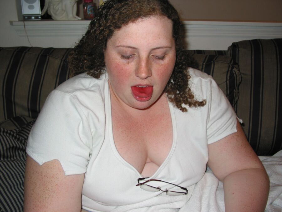 Free porn pics of Jen L - Stolen pics - Adorable chubby flashes tits 10 of 16 pics