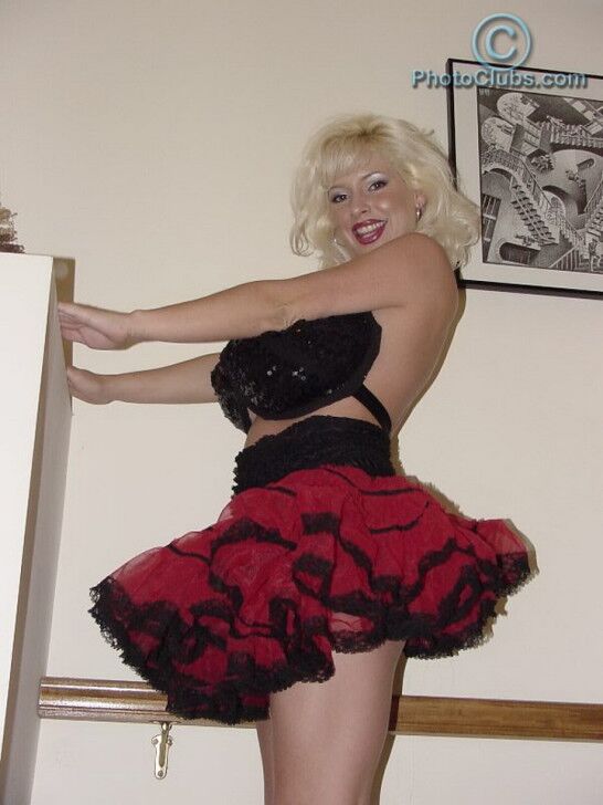 Free porn pics of Sarenna Lee black bra & red skirt 11 of 51 pics